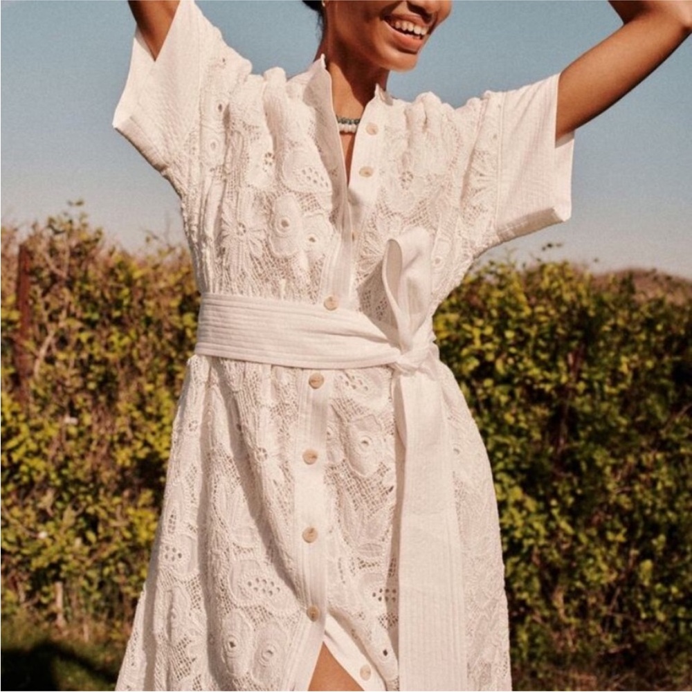 TUCKERNUCK White Eyelet Lace Prescott Dress - Picture 11 of 15